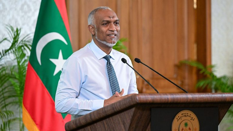 ރައީސް ޑރ. މުޙައްމަދު މުއިއްޒު