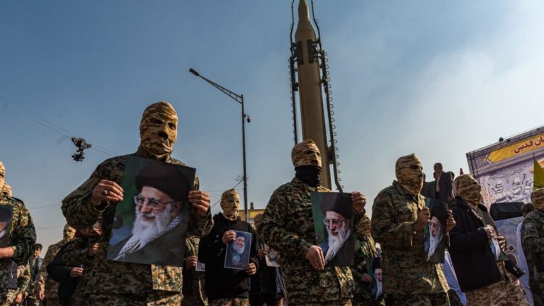 އެއްބަސްވުމާ ހިލާފުވެއްޖެ ނަމަ، ހަމަލާ ދިނުމަށް މިތިބީ ތައްޔާރަށް: އިރާން އީރާނުގެ އިސްލާމިކް ރިވޮލިއުޝަނަރީ ގާޑް ކޯޕްސް (އައި.އާރު.ޖީ.ސީ)