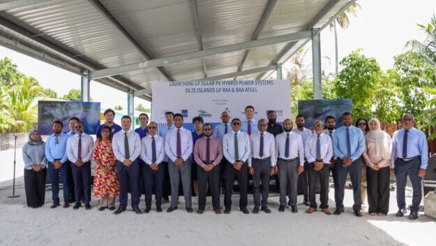 ރ. އާއި ބ. އަތޮޅުގެ 25 ރަށެއްގައި ސޯލާ ހައިބްރިޑް ނިޒާމުތައް ބޭނުން ކުރަން ފަށައިފި