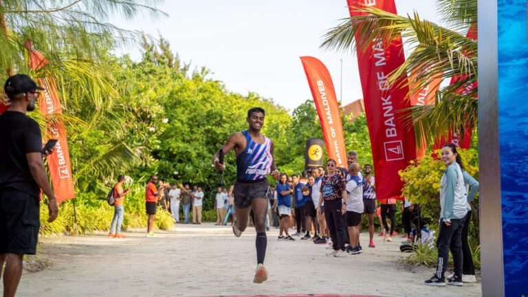 ބީއެމްއެލް ވީރަން"ގެ ތެރެއިން"
