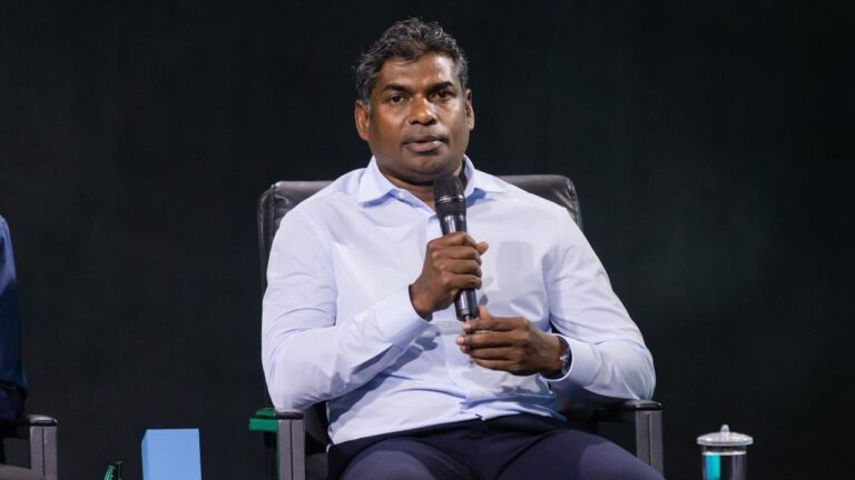 ރާއްޖެއަށް އެތެރެކުރާ ތެލުގެ އަގު 3 ގުނައަށް އުފުލުނު އެސްޓީއޯގެ މެނޭޖިންގ ޑިރެކްޓަރ ޝިމާދު އިބްރާހިމް