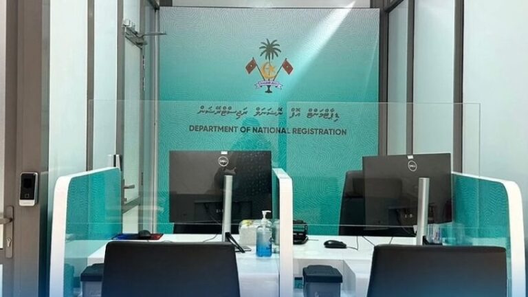 “މޯލްޑިވްސް 2.0” ތަސައްވުރުގެ ދަށުން ޑީއެންއާރުގެ ކައުންޓަރުތައް ޒަމާނީ ފެންވަރަށް ތަރައްގީކުރަނީ ޑީއެންއާރު