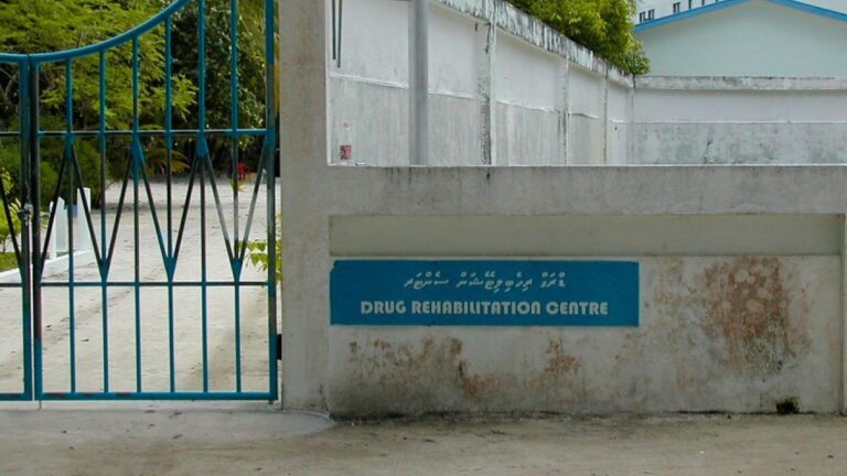 ހިންމަފުށީ ރިހެބުގެ ހާލަތާ މެދު ކަންބޮޑުވުން ފާޅުކޮށް ހޯމް މިނިސްޓަރަށް ސިޓީއެއް!