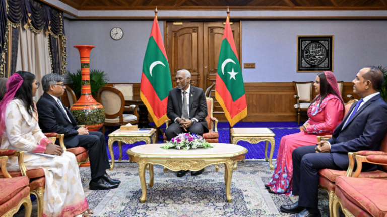 ސާރކްގެ ސެކްރެޓަރީ ޖެނެރަލް، ރައީސް މުޢިއްޒާ ބައްދަލުކުރައްވައިފި