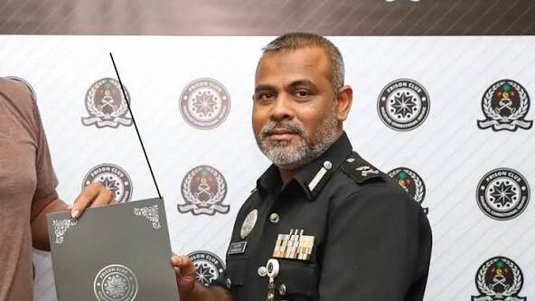 ކަރެކްޝަންސްގެ އެސިސްޓެންޓް ކޮމިޝަނަރުގެ މަގާމުން ވަކިކުރި މުހައްމަދު އާސިފަ